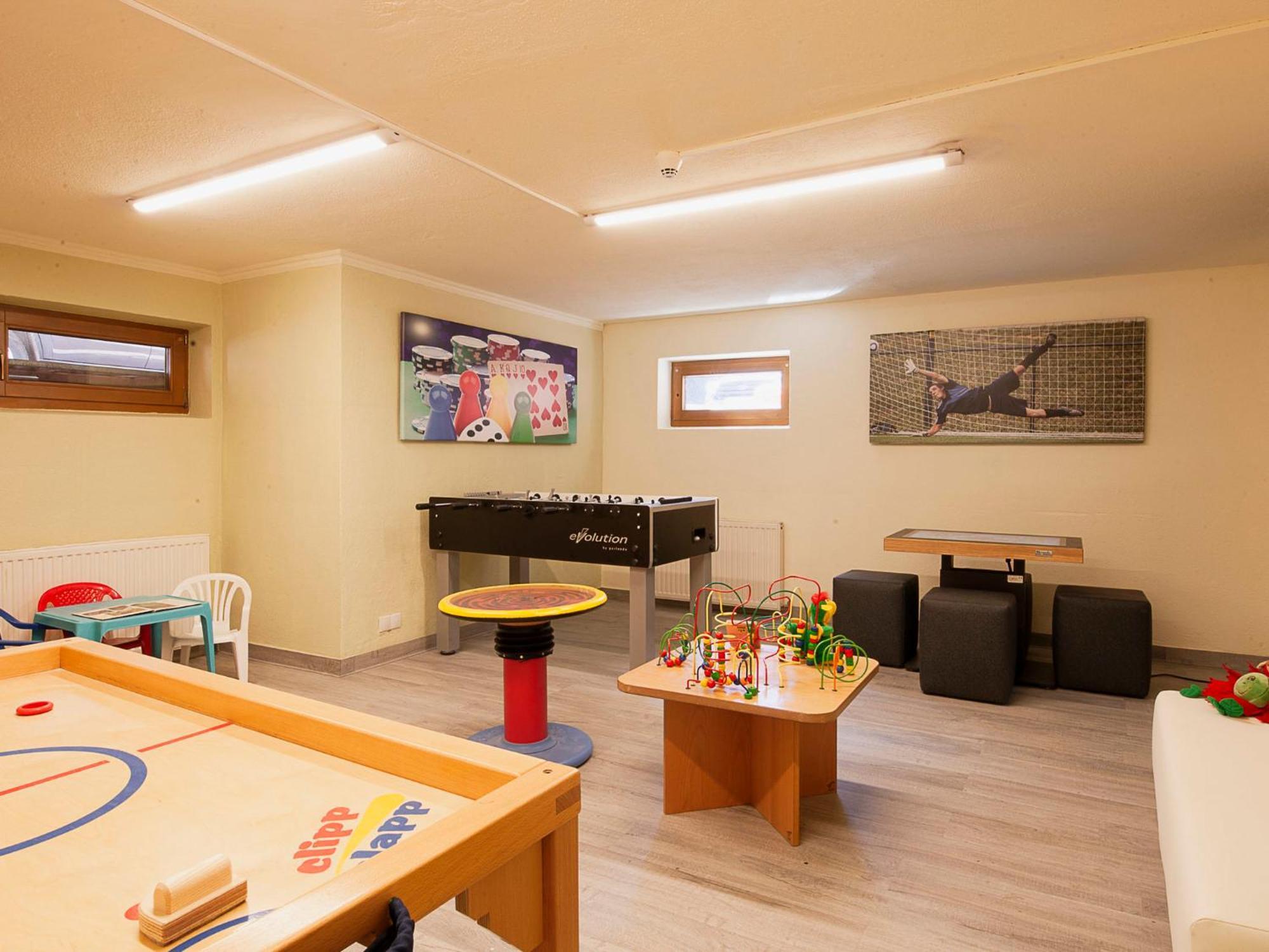 Apartment Falkner-11 By Interhome Oberlaengenfeld Экстерьер фото